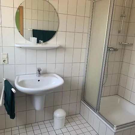 Zur Schleuse Hotel *