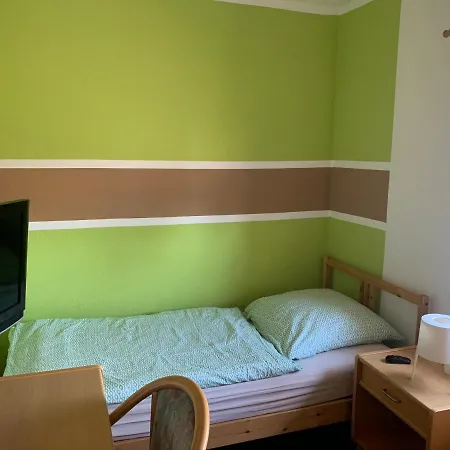 Zur Schleuse Hotel *