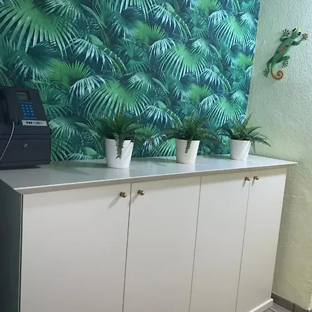 Zur Schleuse Hotel *