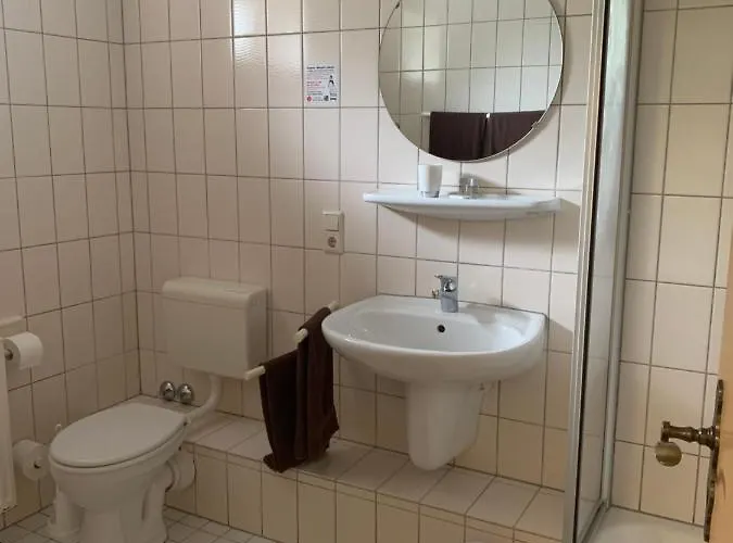 فندق Zur Schleuse داتلن