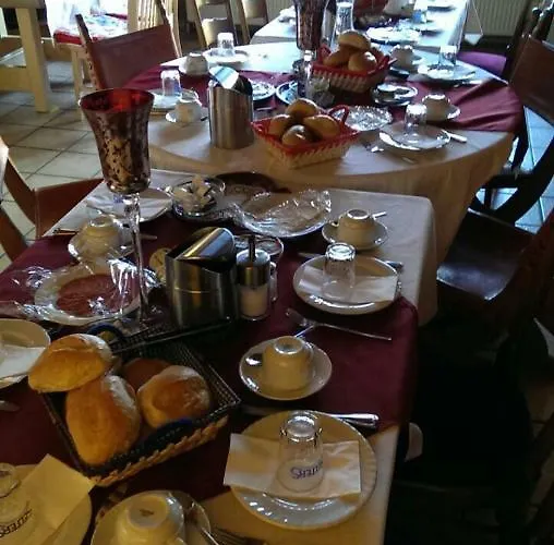 Zur Schleuse Hotel *